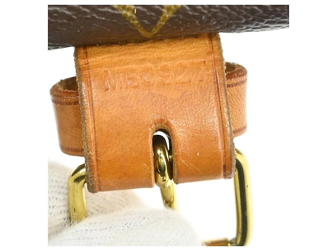 Louis Vuitton Saumur Monogram Canvas 35 Marrone - vista 5
