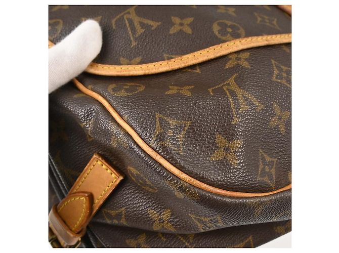 Louis Vuitton Saumur Monogram Canvas 35 Marrone - vista 7