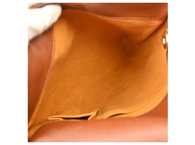Bolso Louis Vuitton Musette Salsa en Canvas Monogram GM Castaño - vista 3