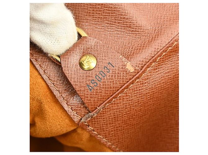 Bolso Louis Vuitton Musette Salsa en Canvas Monogram GM Castaño - vista 5
