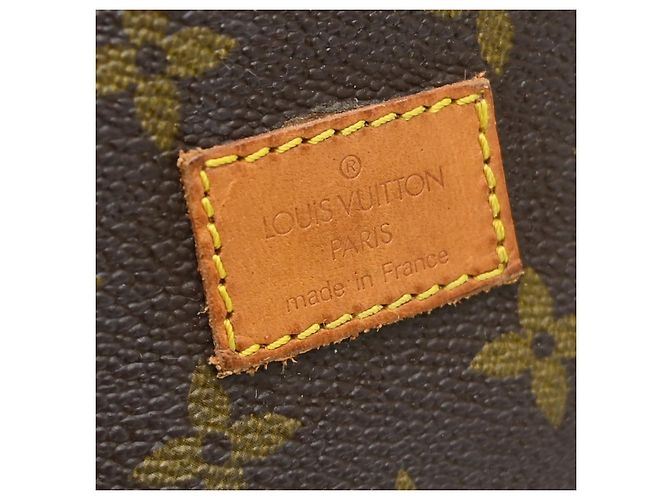 Louis Vuitton Saumur Monogram Canvas 30 Marrone - vista 4