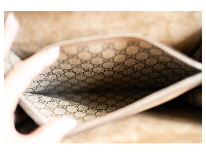 Gucci Dionysus GG Supreme Borsa a Tracolla Large Marrone Beige - vista 17