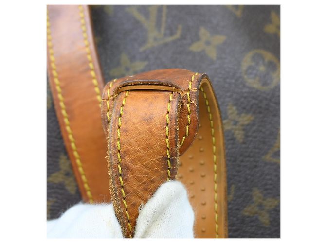 Louis Vuitton Saumur Monogram Canvas 35 Marrone - vista 6
