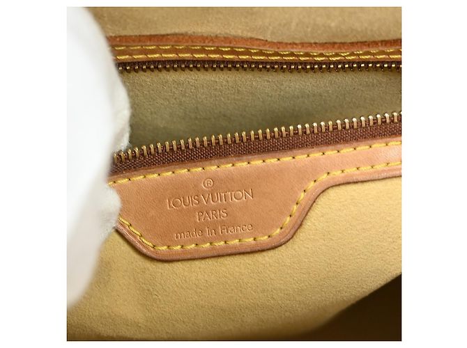 Louis Vuitton Looping Monogram Canvas GM Marrom - vista 4