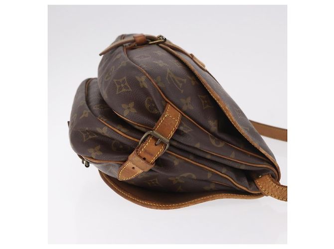 Louis Vuitton Saumur Monogram Canvas 30 Marrone - vista 3