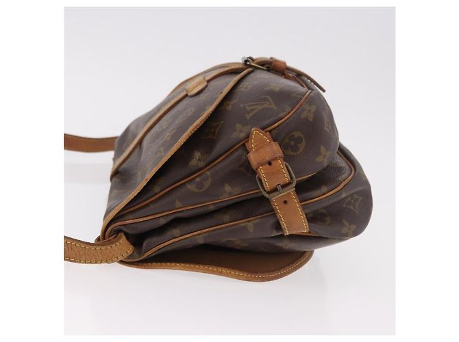Louis Vuitton Saumur Monogram Canvas 30 Marrone - vista 4