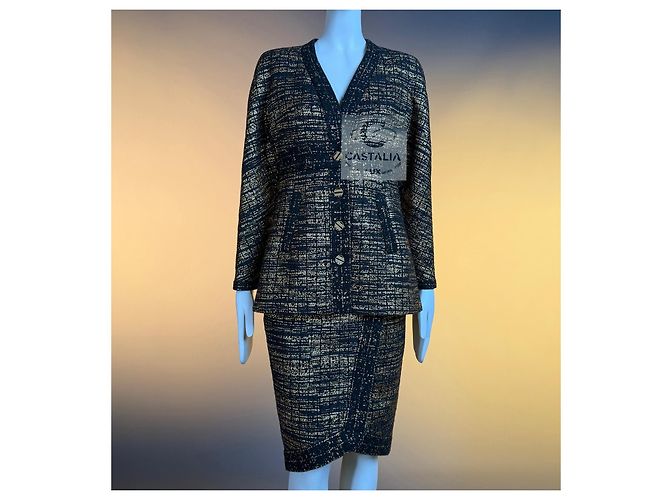 Chanel Completo Tailleur Tweed Nero e Oro Egypt Métiers d’Art - vista 3