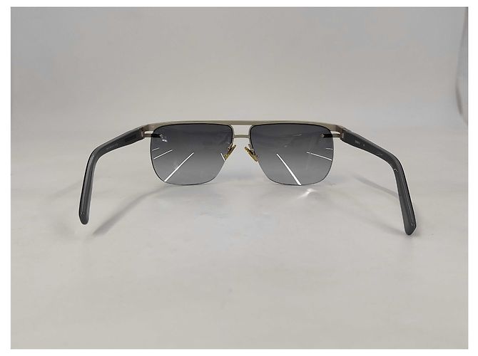 Louis Vuitton LV Sunglasses Metal Square Metal XL Marrone - vista 4