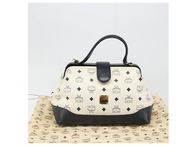 Borsa MCM Vicetos Logogram PVC Pelle White Gold Auth 187374 Bianco D'oro - vista 24