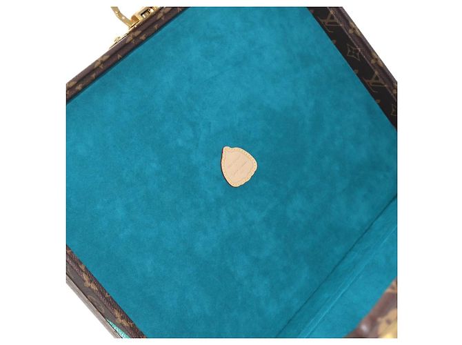 LOUIS VUITTON Monogram LVxYK Cotoville 40 Trunk Blue M10156 LV Auth 184943SM Monogramma - vista 26