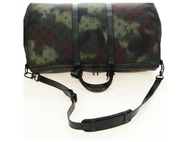 LOUIS VUITTON Monogram Camouflage Keepall Bandouliere 50 M56416 LV Auth 185301SM Cachi - vista 9