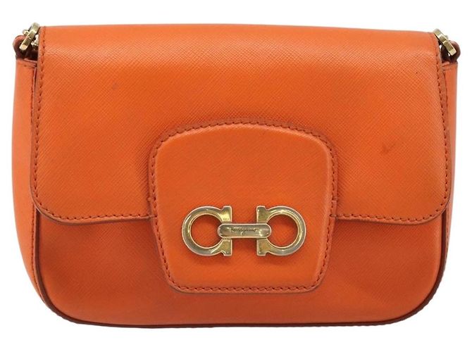 Borsa a tracolla Salvatore Ferragamo Gancini in catena di pelle arancione e oro Auth 185560 - vista 13