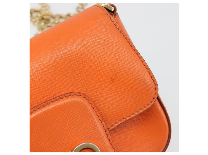 Borsa a tracolla Salvatore Ferragamo Gancini in catena di pelle arancione e oro Auth 185560 - vista 9