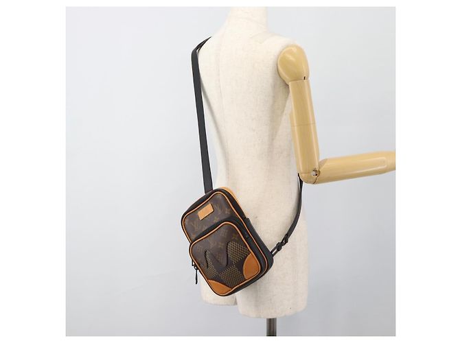 LOUIS VUITTON Damier Giant Amazon Sling Bag Borsa a tracolla Marrone N40379 LV Auth 186187SM - vista 23