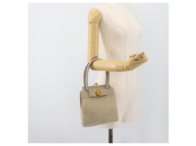 Borsa Salvatore Ferragamo Vala in scamosciato beige oro Auth ka4791 D'oro - vista 21