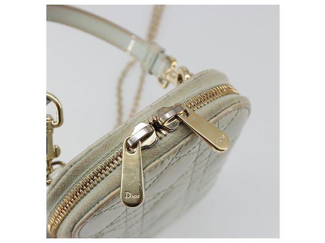 Borsa a tracolla e pochette per telefono Christian Dior Cannage in vernice azzurro chiaro e oro Auth 185556 D'oro Blu chiaro - vista 17