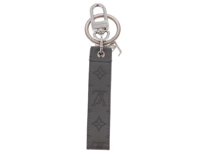 Charm per borsa LOUIS VUITTON in pelle grigio argento M00893 LV Auth 186716 Marrone - vista 6