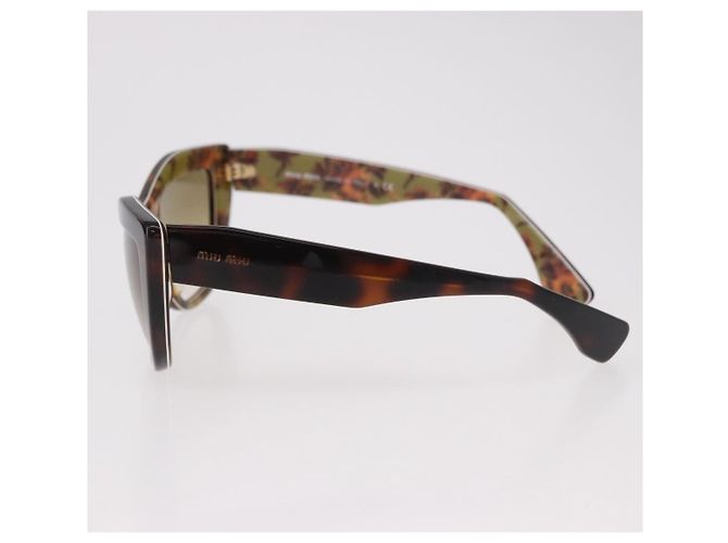 Gafas de sol Miu Miu de plástico Marrón Auth 186352M Castaño - vista 5