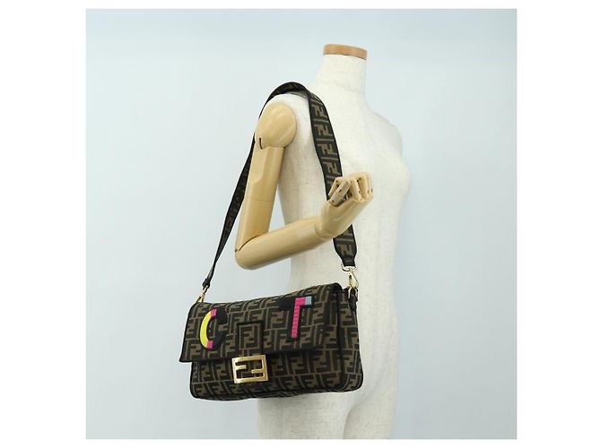 FENDI Zucca Canvas Mamma Baguette Shoulder Bag 2way Black Brown Auth 185598SM Marrone Nero - vista 34