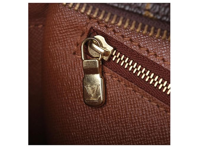 Borsa Nile GM in tela Monogram Louis Vuitton Marrone - vista 10