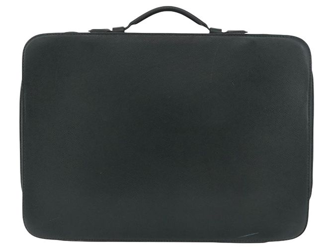 LOUIS VUITTON Taiga Baltic Briefcase Epicea M30064 LV Auth 186557 - vista 13