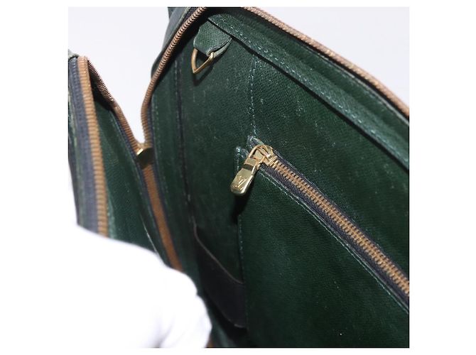 LOUIS VUITTON Taiga Baltic Briefcase Epicea M30064 LV Auth 186557 - vista 19