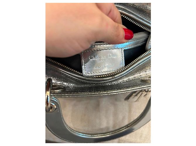 Borsa Lady Dior Mini in pelle argentata Argento - vista 10