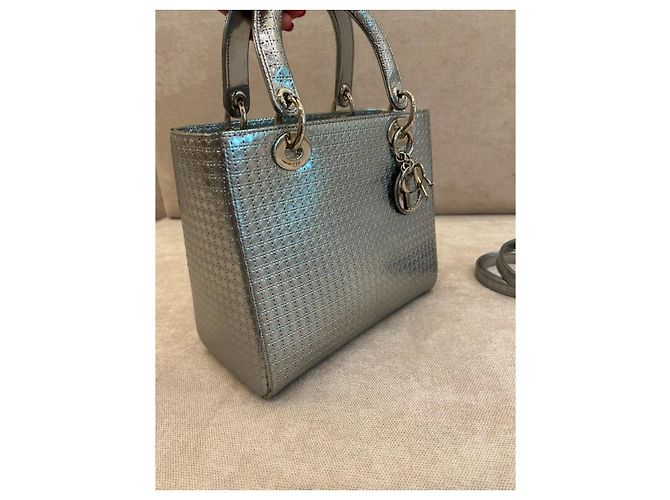 Borsa Lady Dior Mini in pelle argentata Argento - vista 6
