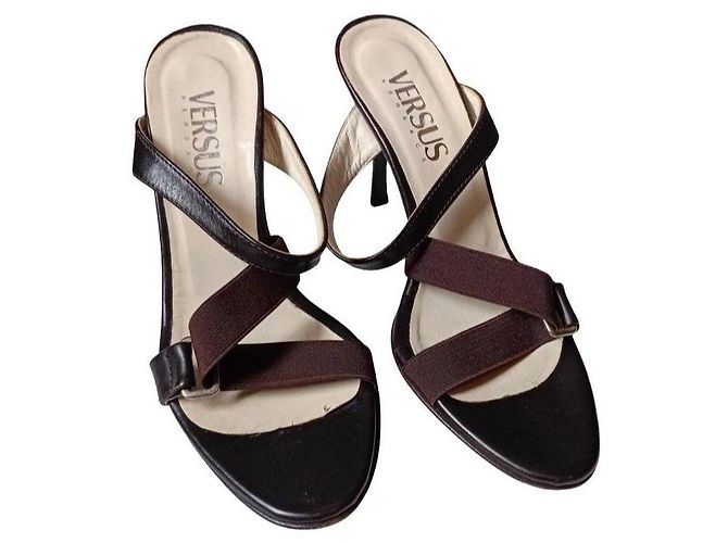 Versus Versace braune Leder-Riemchen-Sandaletten - Ansicht 2