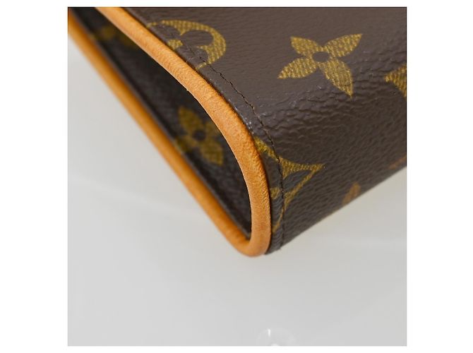 Louis Vuitton Florentine Waist Monogram Canvas medium Marrone - vista 7