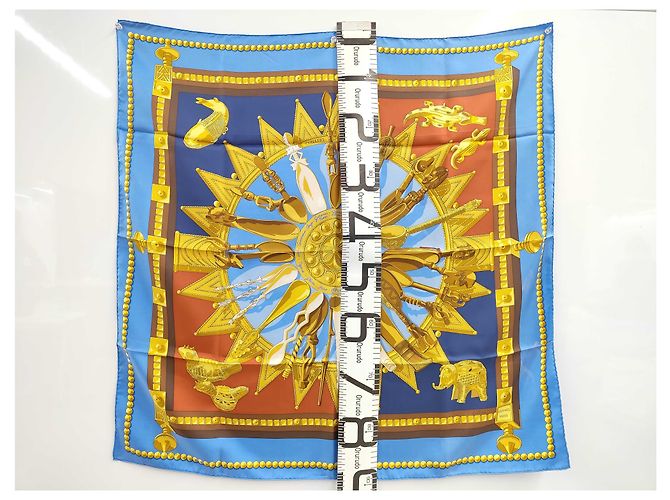Hermès Hermes Carré 90 Seide multicolor 90 x 90 cm Mehrfarben - Ansicht 2