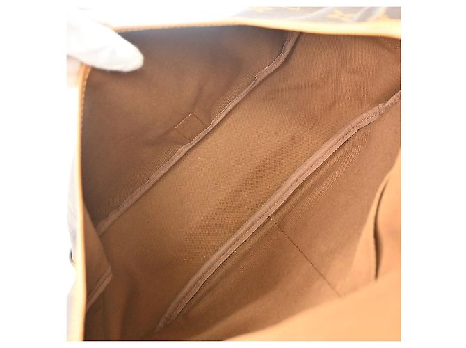 Louis Vuitton Saumur Monogram Canvas 35 Marrone - vista 3