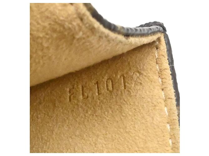 Louis Vuitton Florentine Waist Monogram Canvas medium Marrone - vista 5