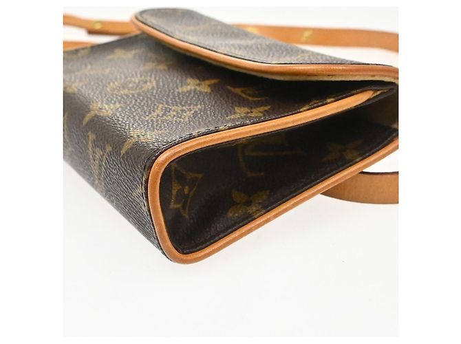 Louis Vuitton Florentine Waist Monogram Canvas medium Marrone - vista 7