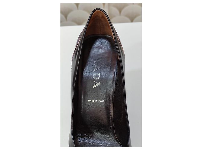 Prada Décolleté in pelle punta affusolata Nero - vista 5