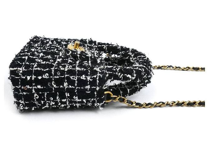Timeless Mini borsa a tracolla con catena in tessuto CHANEL Nero - vista 3