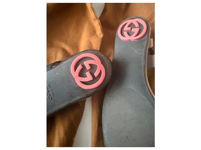 Gucci Sandali in gomma neri logo GG Nero - vista 3