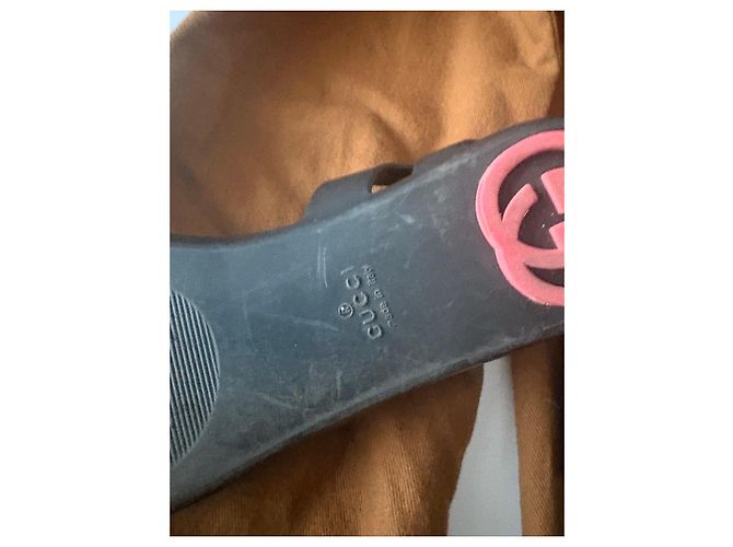 Gucci Sandali in gomma neri logo GG Nero - vista 4