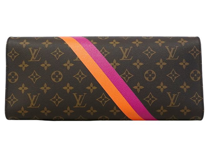Bolso Tote Louis Vuitton Monogram OnTheGo MM Castaño - vista 3