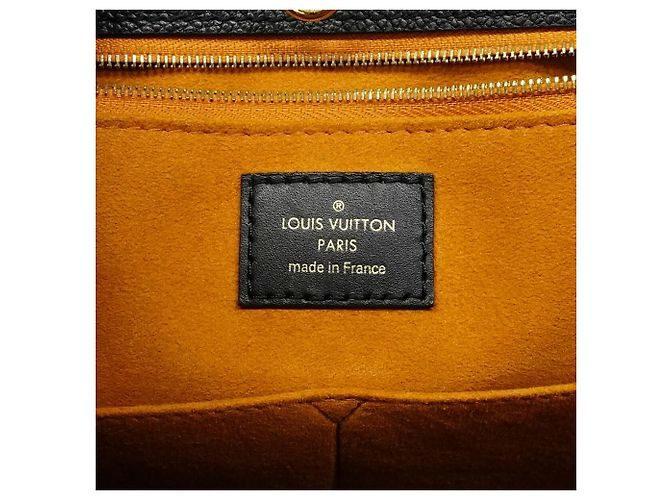 Borsa Tote Louis Vuitton Monogram Empreinte OnTheGo MM Nero - vista 5