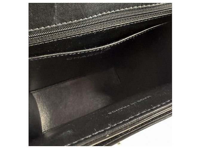 Borsa a tracolla Chanel in pelle vernice Nero - vista 5