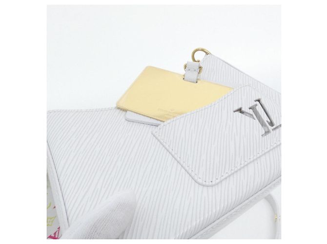 Borsa a tracolla Louis Vuitton Epi Marellini M13100 Bianco - vista 5