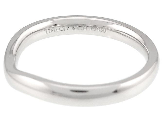 Tiffany & Co. Geschwungener Ring aus Platin - Ansicht 3