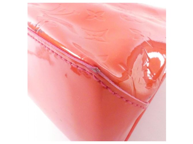 Louis Vuitton Vernis Wilshire PM Handbag Pink - view 4