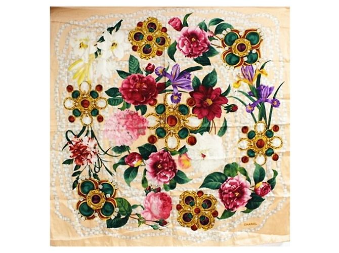 Chanel Schal mit mehrfarbigem Blumenmuster Pink Rot Mehrfarben - Ansicht 2