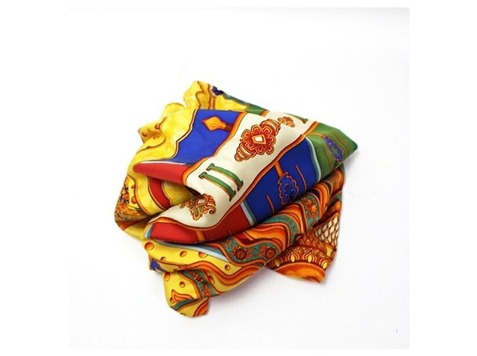 Hermès Sciarpa in seta Hermes Carré 90 CARPE DIEM Multicolore Giallo - vista 9