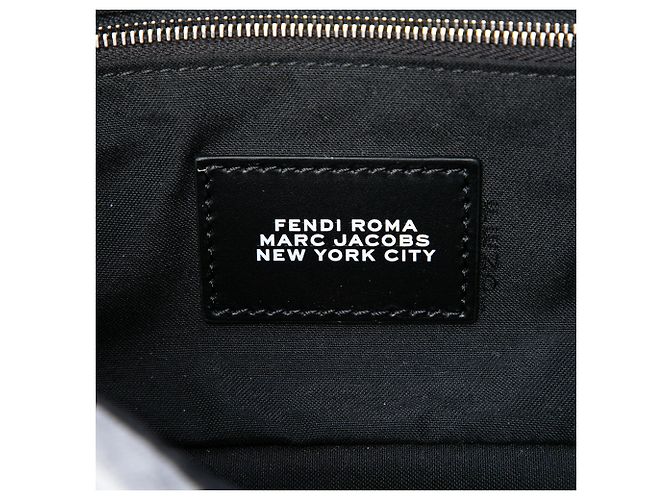 Borsa a tracolla Fendi Gray Marc Jacobs Medium Jersey Logo Baguette Marrone Grigio - vista 5