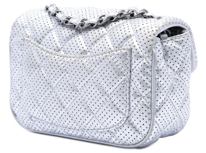 Chanel Mini Square Classic in Lambskin Perforato Single Flap Argento - vista 2