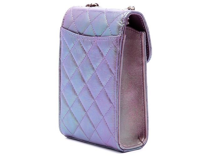 Chanel Purple CC gestepptes irisierendes Lammleder Handyhalter mit Kette Lila - Ansicht 2