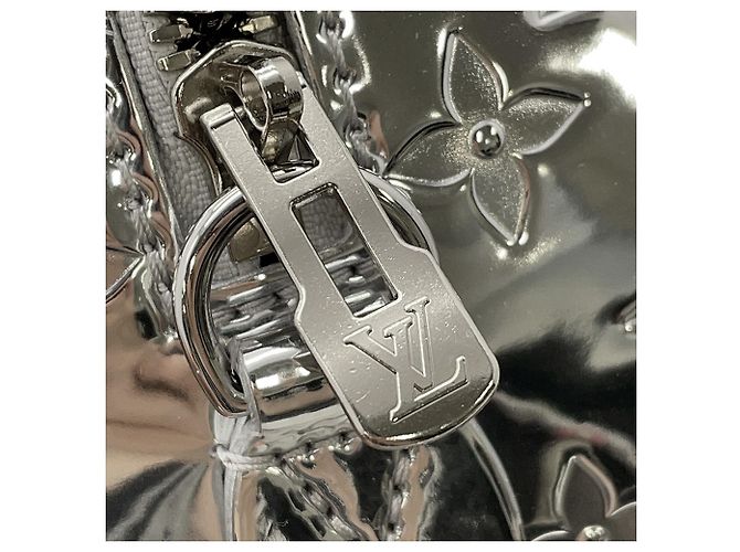 Louis Vuitton Specchio Monogram Argentato Speedy Bandouliere 20 Argento - vista 9